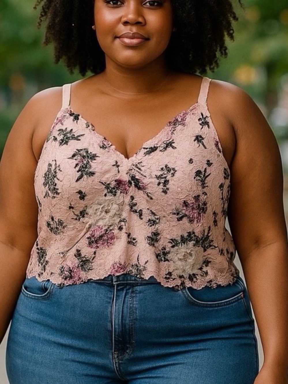 Torrid‎ Lace Cropped Cami size 1